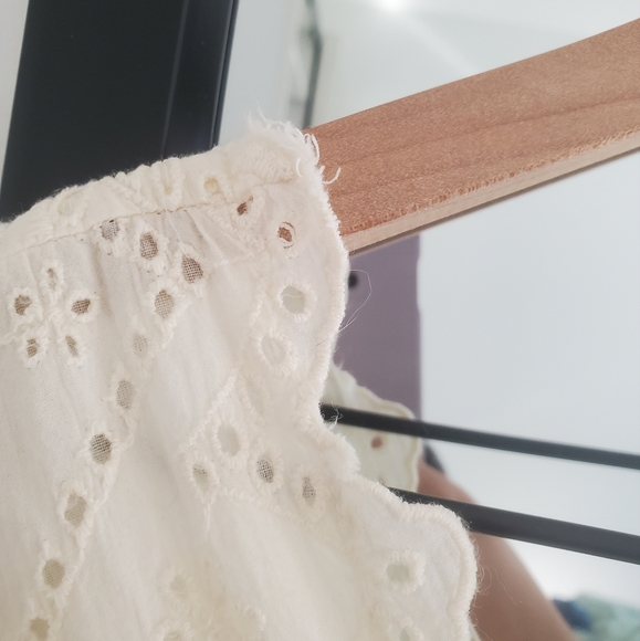 UO Wild Daisy Eyelet Tie-Back Midi Dress - Picture 5 of 5